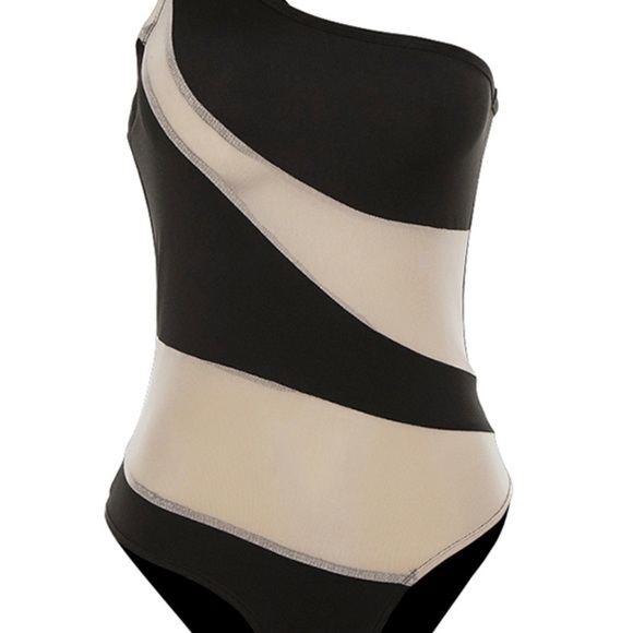 Sexy Bandage One-piece Bathing suit - Picture 7 of 8